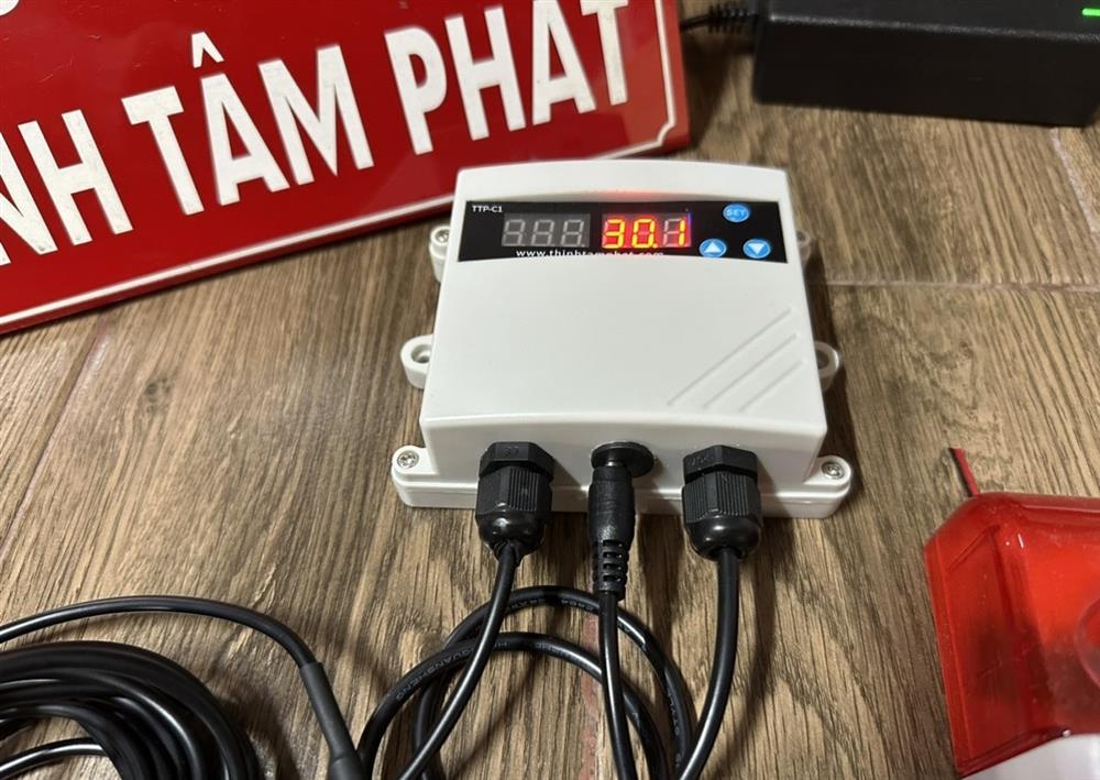 thiết bị cảnh báo